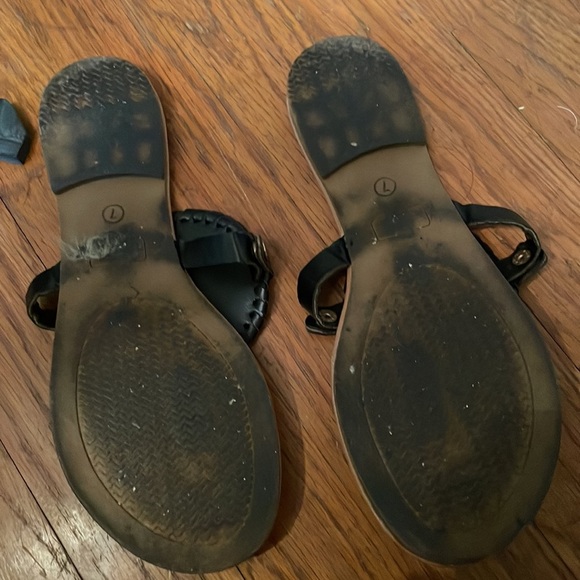 Monogram initials E A D O sandals flip flops slides sorority gold black neutral - Picture 3 of 3